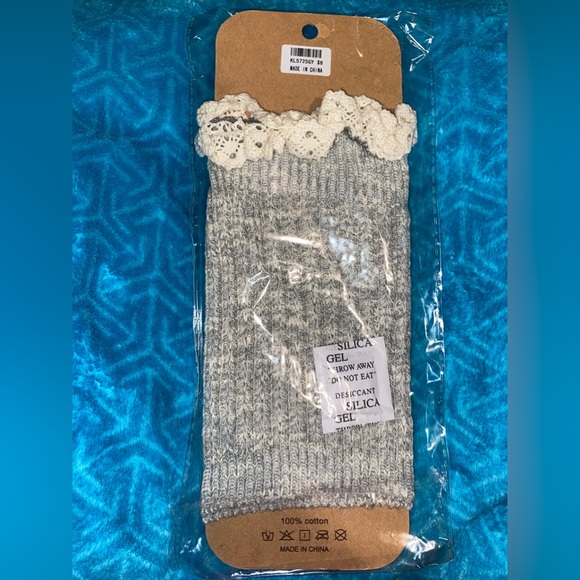 Girly Boot Cuff - Picture 2 of 2